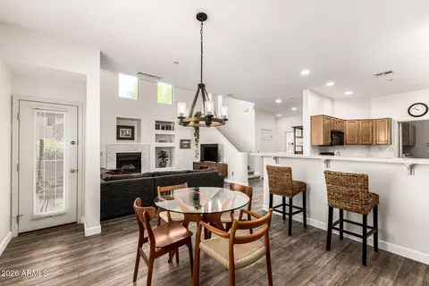 Dining - 7445 Eagle Crest Dr #1112, Mesa, AZ 85207 photo 1 of 1