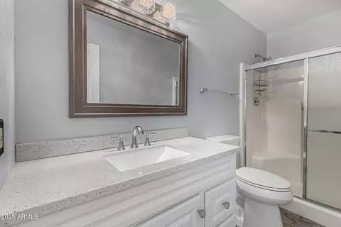 Bath - 7811 E Park View Dr, Mesa, AZ 85208 photo 3 of 3