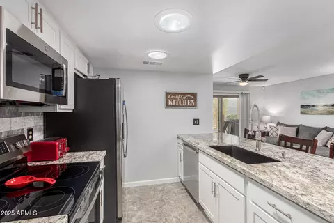 Kitchen - 7811 E Park View Dr, Mesa, AZ 85208 photo 1 of 3