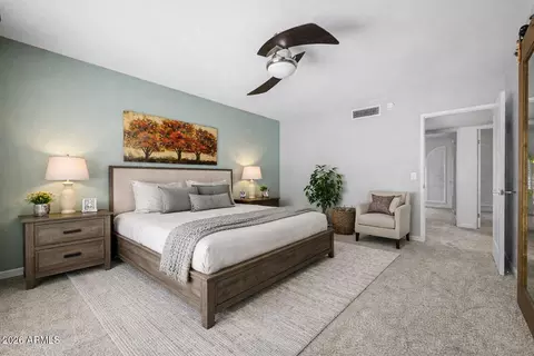 Bedroom - 1633 W Evans Dr, Phoenix, AZ 85023 photo 2 of 6