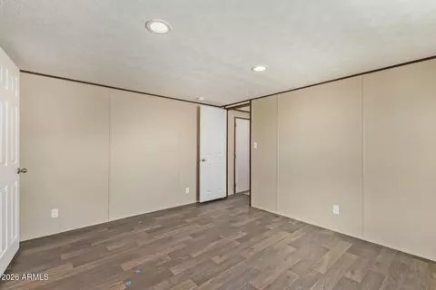 630 S Warner Dr, Apache Junction, AZ 85120 photo 9
