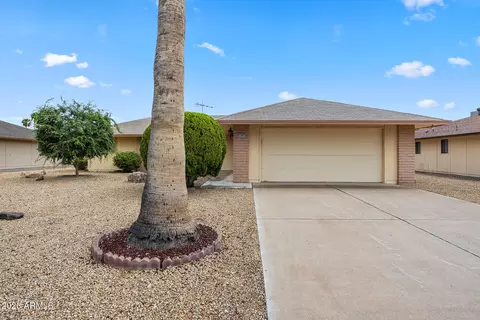 21007 N Sunglow Dr, Sun City West, AZ 85375