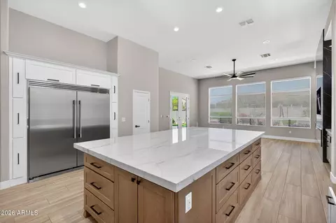 Kitchen - 6952 E Trailridge Cir, Mesa, AZ 85207 photo 4 of 6