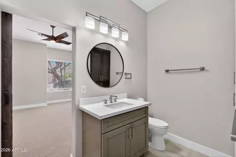 Bath - 6952 E Trailridge Cir, Mesa, AZ 85207 photo 4 of 9