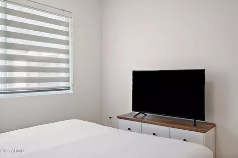 Bedroom - 3911 N 13th Way, Phoenix, AZ 85014 photo 5 of 6