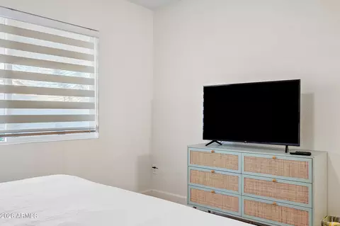 Bedroom - 3911 N 13th Way, Phoenix, AZ 85014 photo 6 of 6