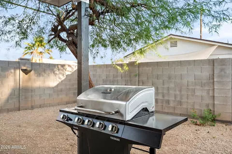 Exterior - 3911 N 13th Way, Phoenix, AZ 85014 photo 5 of 5