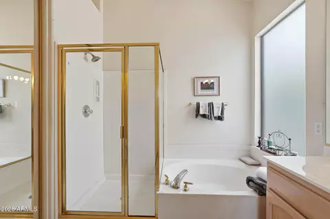 Bath - 6334 E Viewmont Dr #58, Mesa, AZ 85215 photo 2 of 6