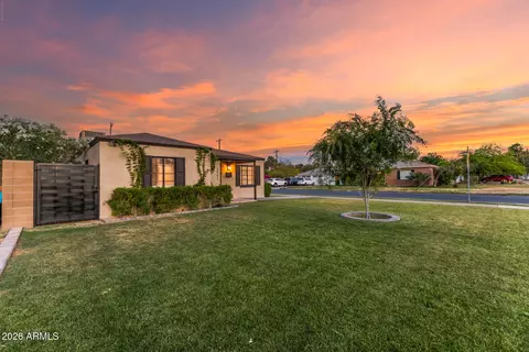 2001 N Laurel Ave, Phoenix, AZ 85007
