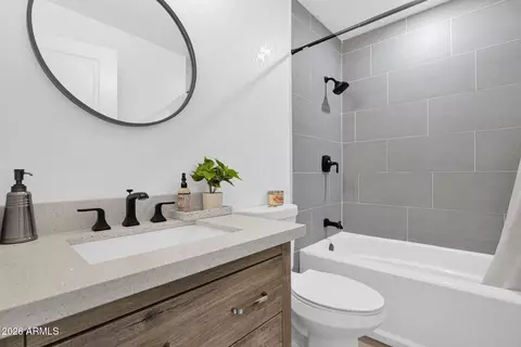 Bath - 407 E Auburn Dr, Tempe, AZ 85283 photo 1 of 2