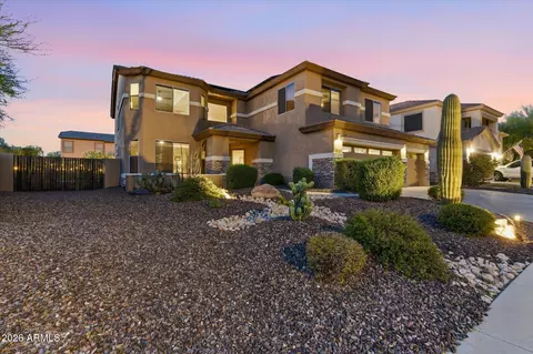 Exterior - 2316 W Eagle Feather Rd, Phoenix, AZ 85085 photo 2 of 4
