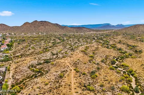 View/Area - 2316 W Eagle Feather Rd, Phoenix, AZ 85085 photo 3 of 5