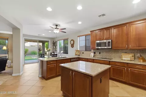 Kitchen - 2316 W Eagle Feather Rd, Phoenix, AZ 85085 photo 2 of 3