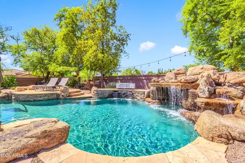2290 S Emerson Pl, Chandler, AZ 85286