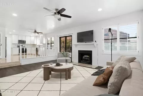 7813 W Dreyfus Dr, Peoria, AZ 85381