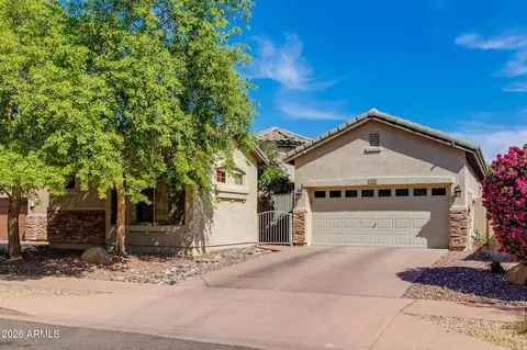 3002 W Sentinel Rock Rd, Phoenix, AZ 85086