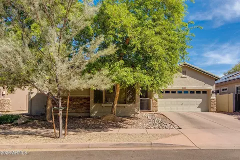 3002 W Sentinel Rock Rd, Phoenix, AZ 85086