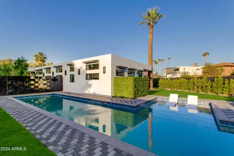 Exterior - 3045 N Marigold Dr, Phoenix, AZ 85018 photo 13 of 17