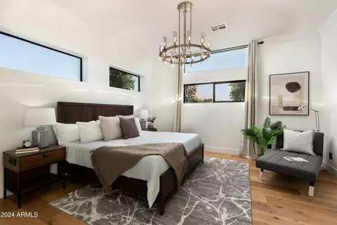 Bedroom - 3045 N Marigold Dr, Phoenix, AZ 85018 photo 3 of 9