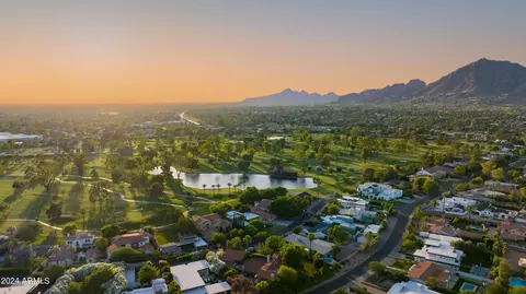 View/Area - 3045 N Marigold Dr, Phoenix, AZ 85018 photo 6 of 6