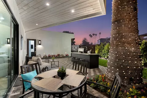 Exterior - 3045 N Marigold Dr, Phoenix, AZ 85018 photo 10 of 17