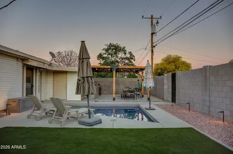 7635 E Avalon Dr, Scottsdale, AZ 85251
