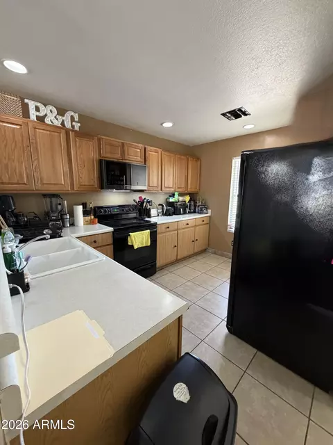 Kitchen - 2026 S Lawther Dr, Apache Junction, AZ 85120 photo 1 of 5