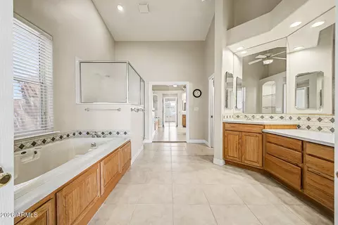 Bath - 1709 E Kael St, Mesa, AZ 85203 photo 1 of 5