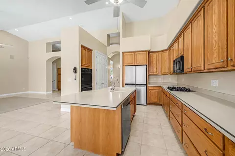Kitchen - 1709 E Kael St, Mesa, AZ 85203 photo 4 of 5