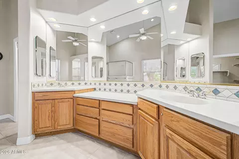 Bath - 1709 E Kael St, Mesa, AZ 85203 photo 2 of 5