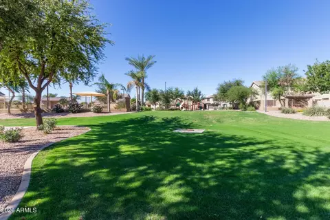 Exterior - 1271 E Canyon Creek Dr, Gilbert, AZ 85296 photo 11 of 13