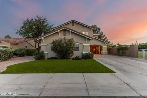 1271 E Canyon Creek Dr, Gilbert, AZ 85296
