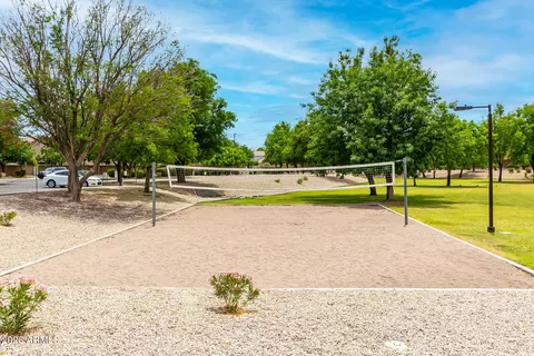 View/Area - 1034 E Bart St, Gilbert, AZ 85295 photo 3 of 4