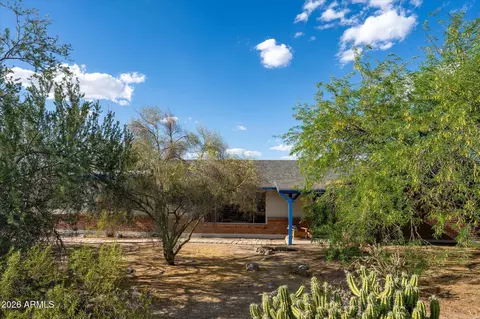 Exterior - 1810 Euclid Ave, Phoenix, AZ 85042 photo 8 of 9