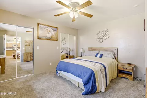 Bedroom - 3121 Cedar Dr, Overgaard, AZ 85933 photo 2 of 5