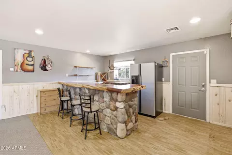 Kitchen - 3121 Cedar Dr, Overgaard, AZ 85933 photo 3 of 3