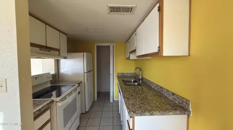 4605 E Pueblo Ave, Phoenix, AZ 85040 photo 3