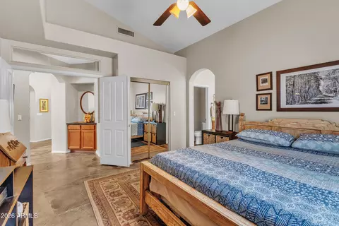 Bedroom - 1124 E Hiddenview Dr, Phoenix, AZ 85048 photo 3 of 4