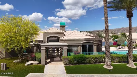 Exterior - 1124 E Hiddenview Dr, Phoenix, AZ 85048 photo 6 of 7
