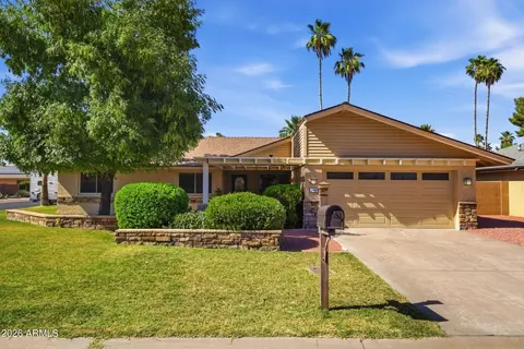 240 N Ancora Dr N, Litchfield Park, AZ 85340