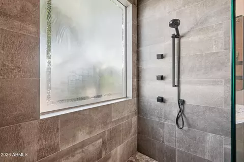 Bath - 2650 E Dennisport Ave, Gilbert, AZ 85295 photo 6 of 6