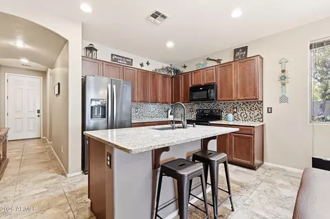 Kitchen - 2650 E Dennisport Ave, Gilbert, AZ 85295 photo 1 of 5