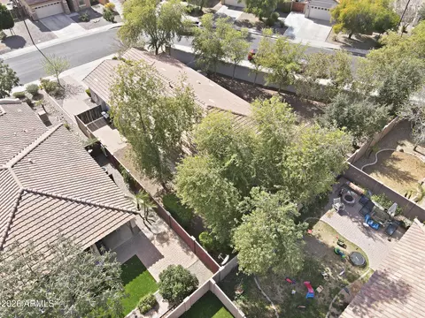 View/Area - 2650 E Dennisport Ave, Gilbert, AZ 85295 photo 5 of 10