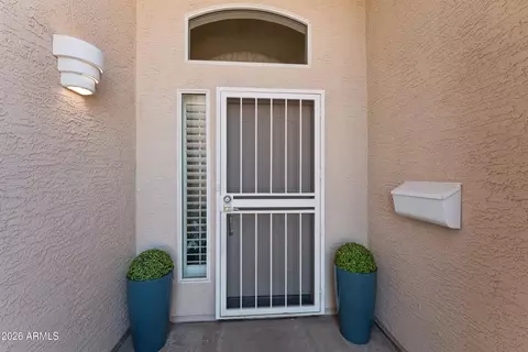 Entry Way - 3326 N 42nd St, Phoenix, AZ 85018 photo 1 of 7