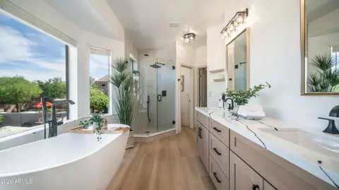Bath - 7526 E Orion Cir, Mesa, AZ 85207 photo 1 of 8