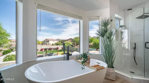 Bath - 7526 E Orion Cir, Mesa, AZ 85207 photo 2 of 8
