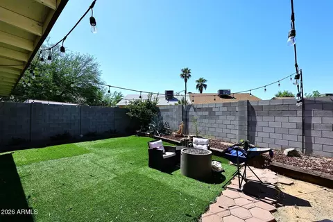 1721 E Sandra Ter, Phoenix, AZ 85022