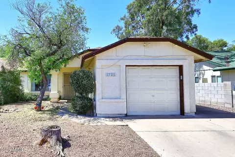 Exterior - 1721 E Sandra Ter, Phoenix, AZ 85022 photo 9 of 9