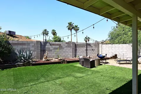 Exterior - 1721 E Sandra Ter, Phoenix, AZ 85022 photo 6 of 9