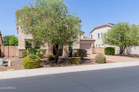 Other - 882 E Parkview Dr, Gilbert, AZ 85295 photo 3 of 21